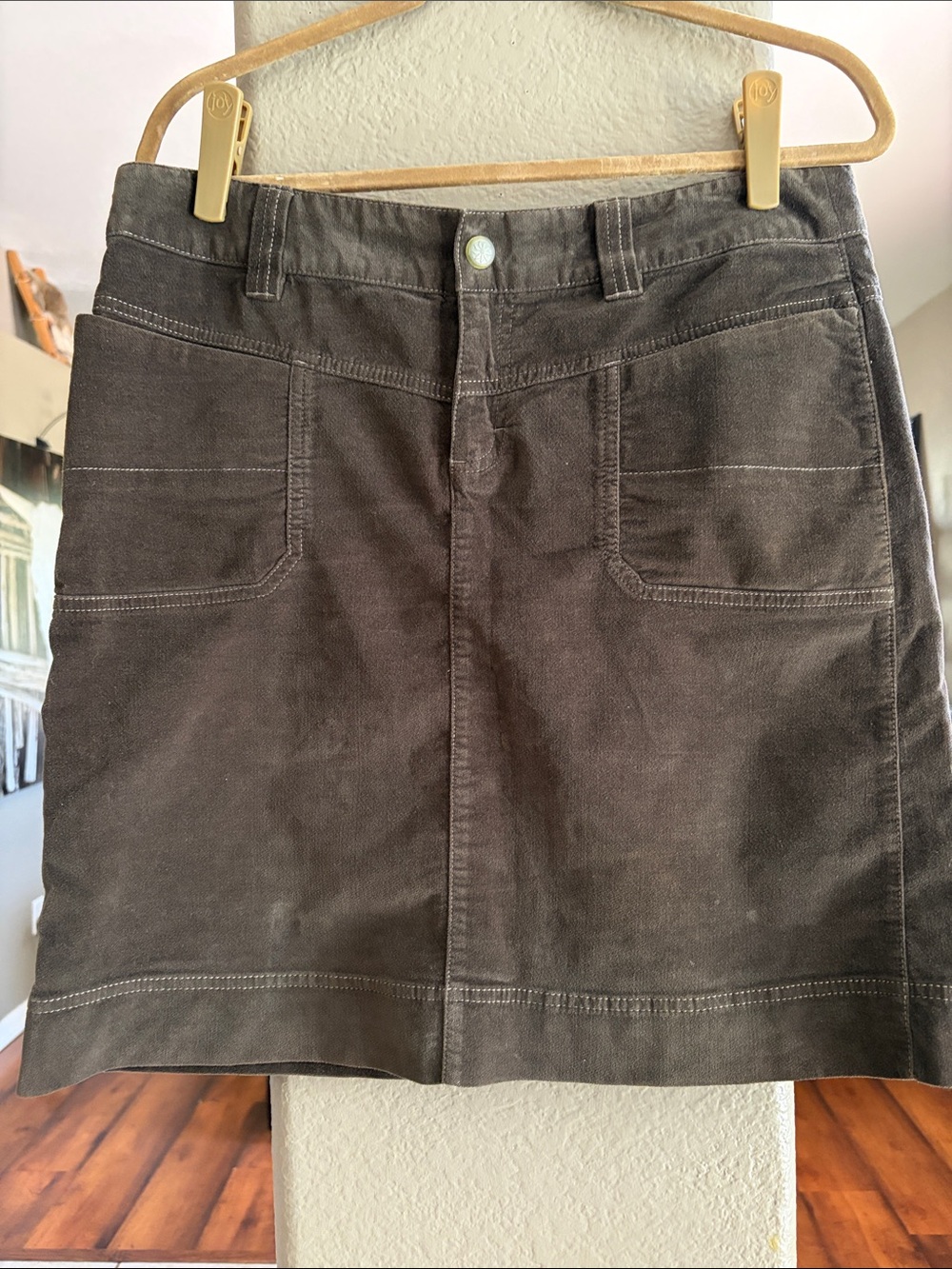 Athleta Dark Brown Skirt